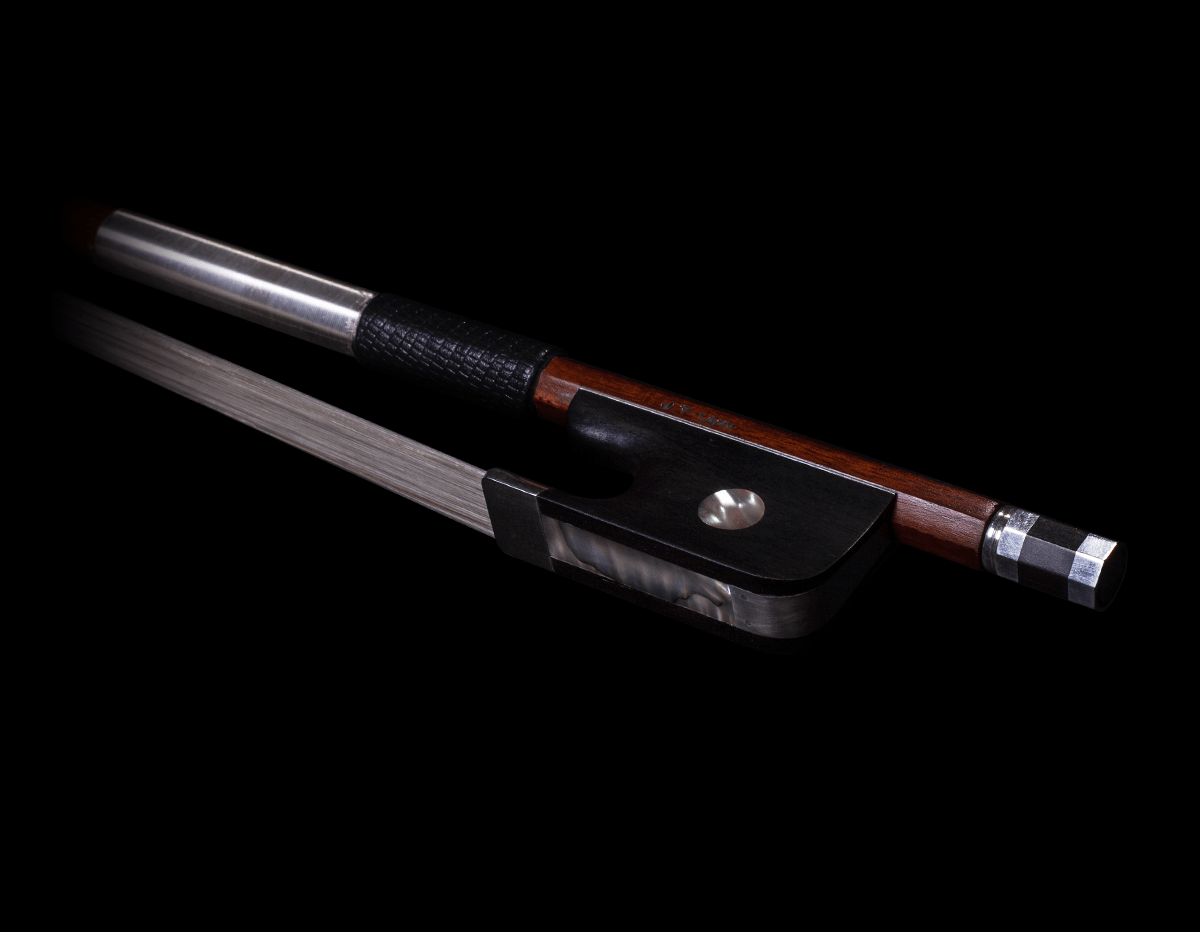 完成品 Strunalチェロ4/4C+CodaBowクラシック弓+ハードケース